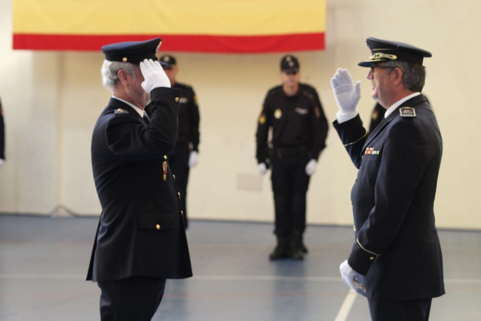 la-policia-nacional-de-salamanca-los-angeles-custodios-26