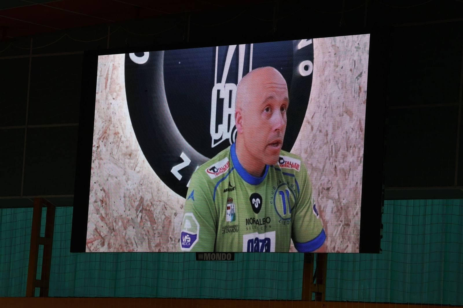 GALERÍA | El Club Balonmano Zamora celebra su 25º aniversario con una imagen muy especial