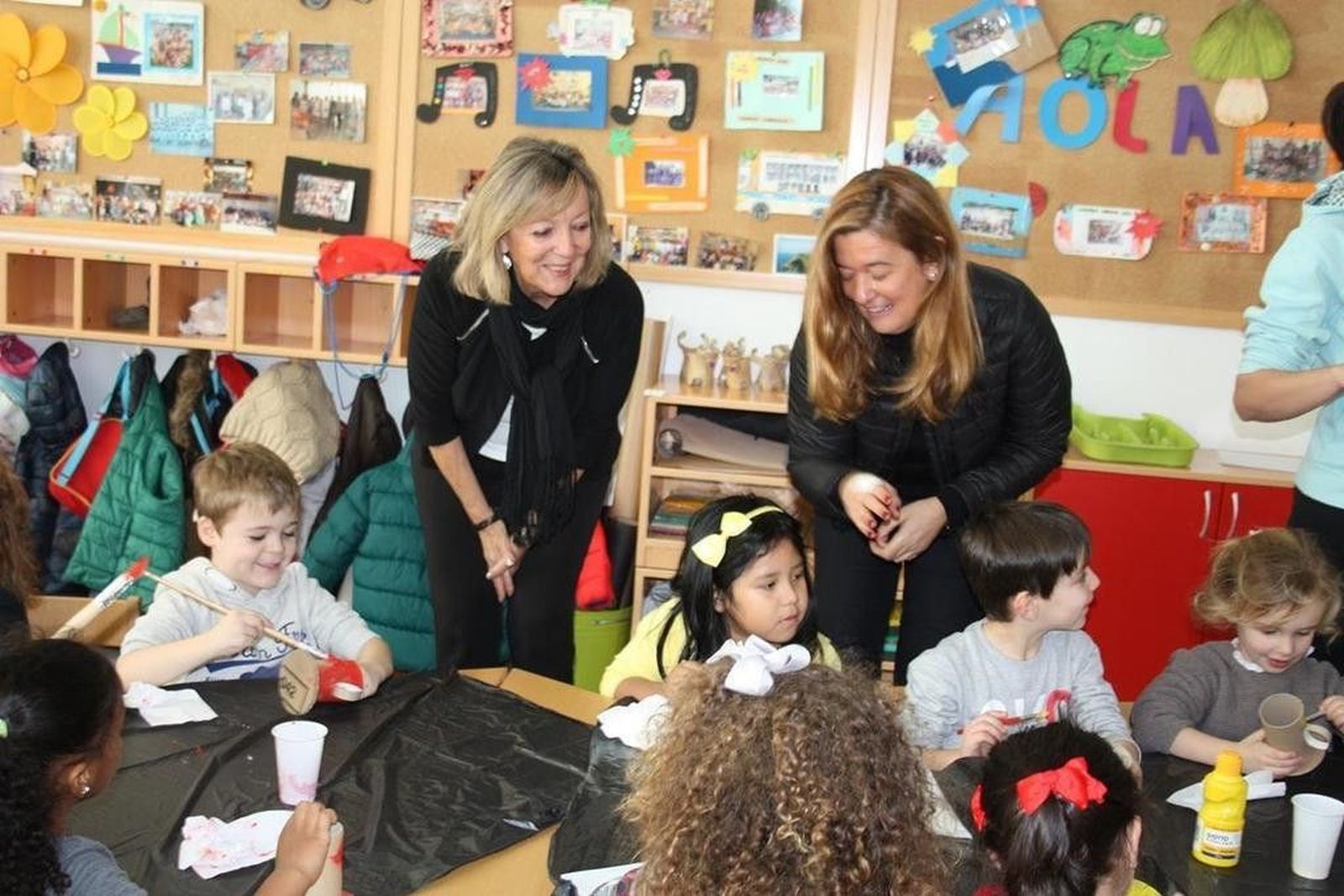 Más de 300 niños participan en las ludotecas municipales con horario ampliado por Navidad