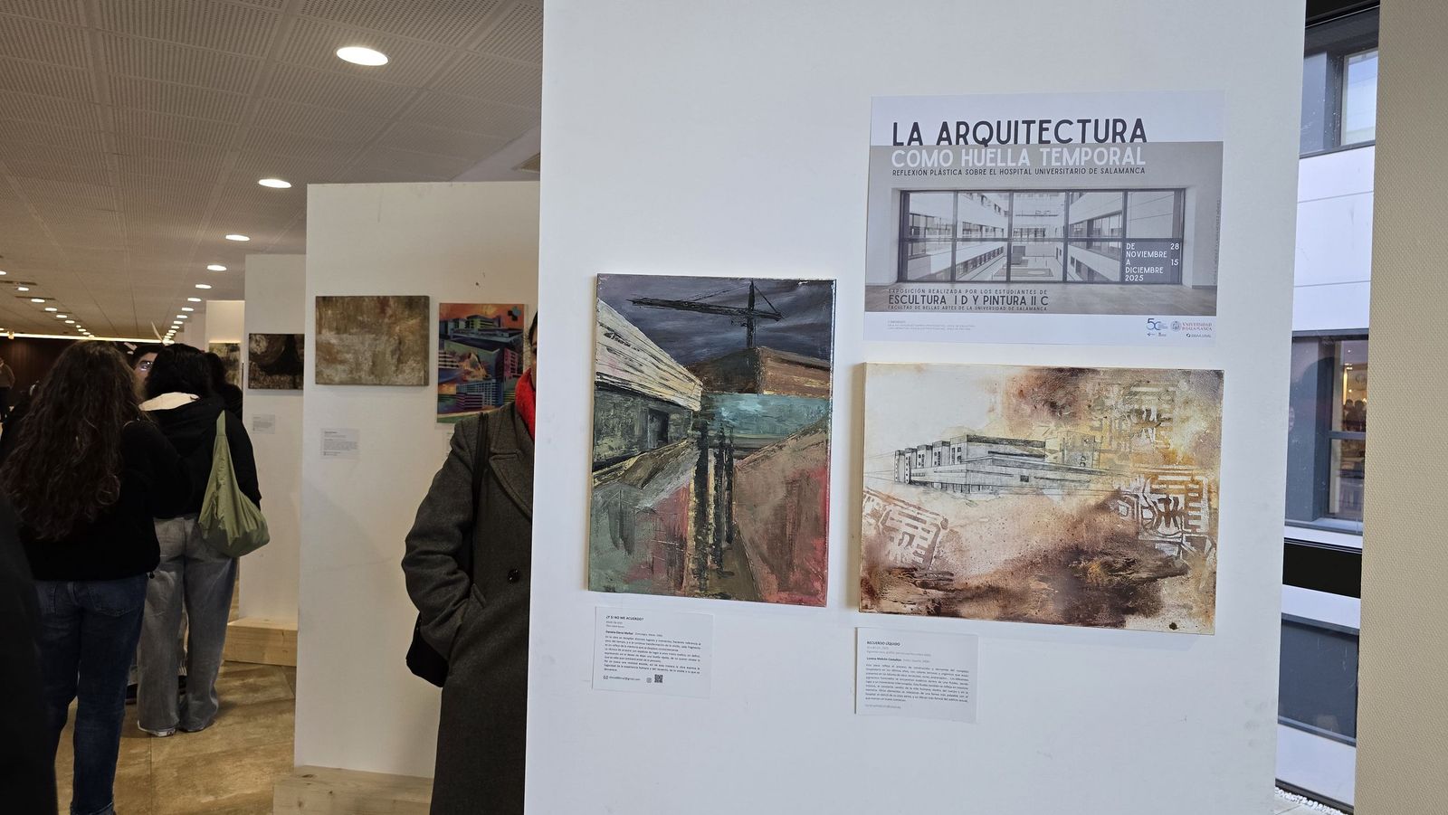 “La arquitectura como huella temporal: reflexión plástica sobre el Hospital Universitario de Salamanca”