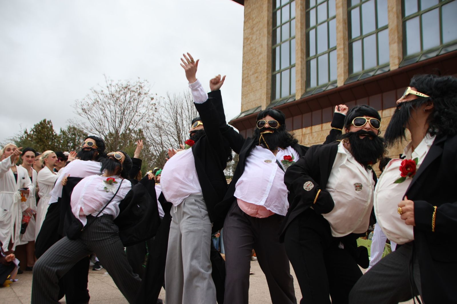 Charanga fiestas Enfermería y Fisioterapia USAL