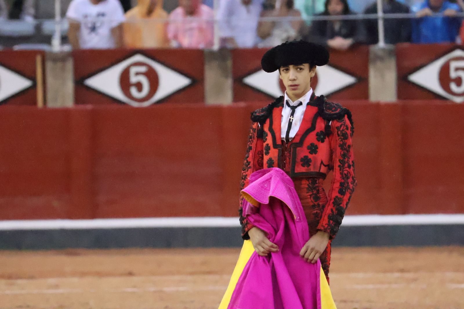 Ismael Martín, Marco Pérez y el aclamado regreso de Morante de la Puebla: su paso por La Glorieta en imágenes