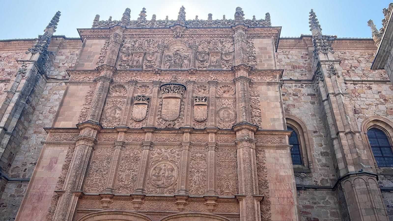 Fachada Universidad de Salamanca (3)