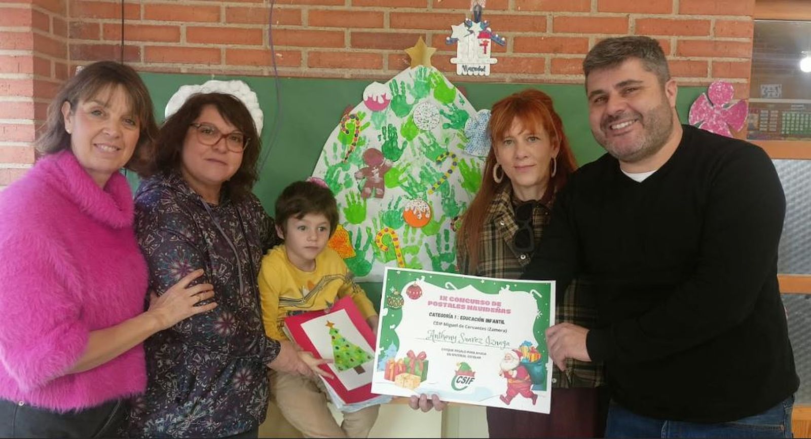 primer premio de Educación infantil ha recaído en el pequeño Anthony Suárez Iznaga del CEIP Miguel de Cervantes.