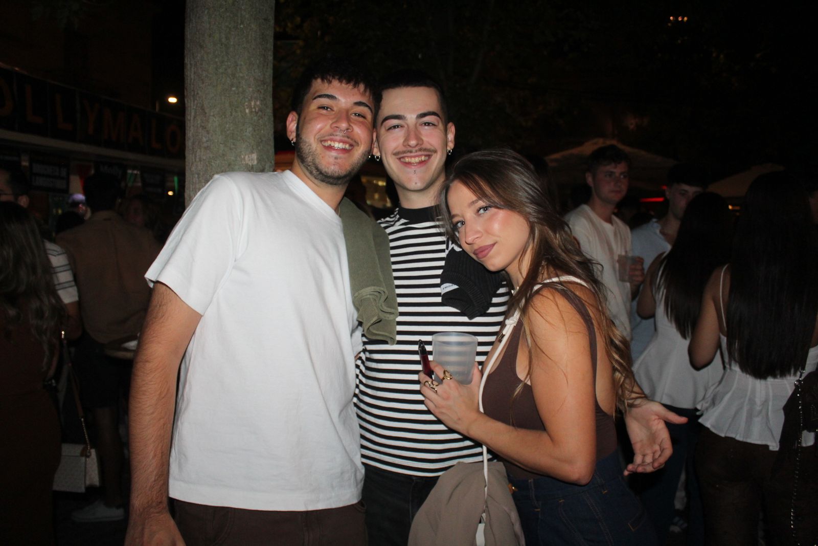 La Feria de Día se llena en la tarde-noche de este viernes, punto de partida del fin de semana