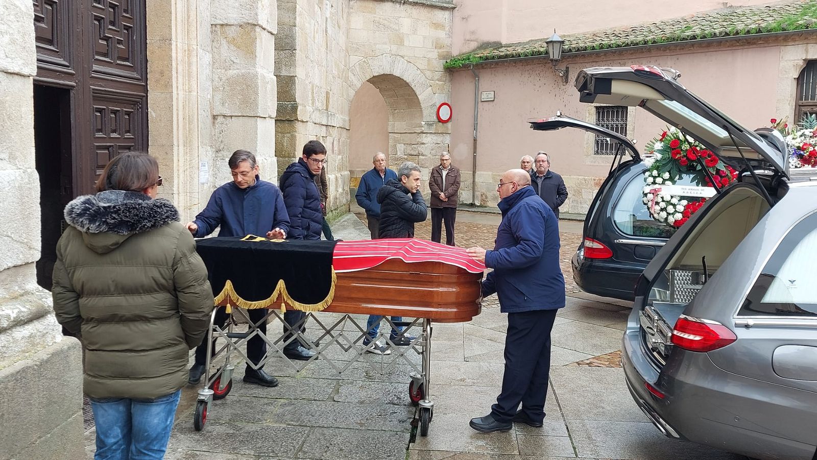 whatsapp-image-2025-03-05-at-10-56-01-1