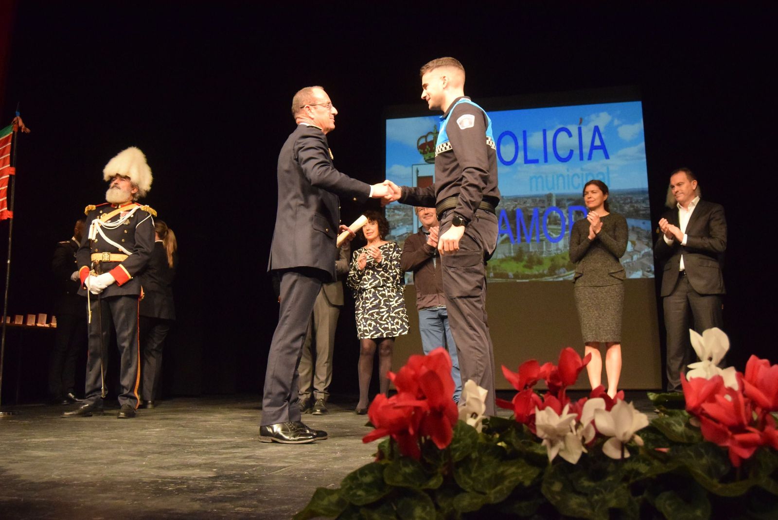 fiesta-de-la-policia-municipal-de-zamora-8