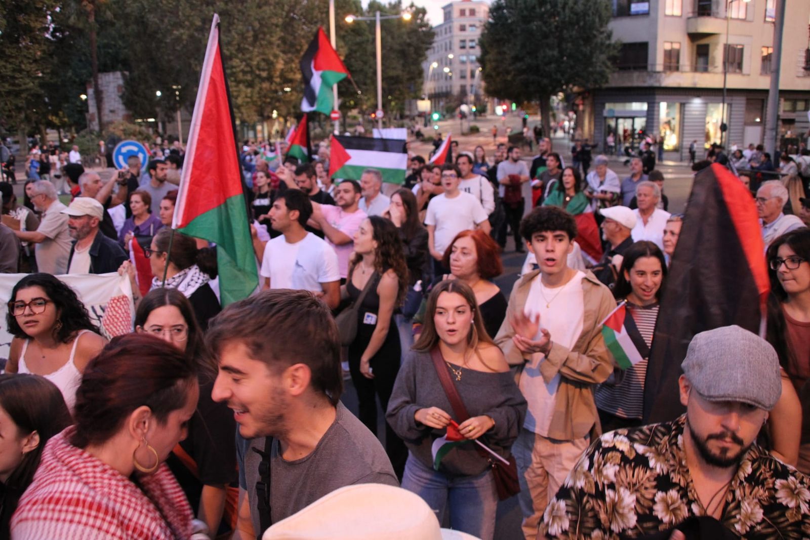 Medio millar de personas se manifiestan en Salamanca en apoyo a Palestina y la flotilla