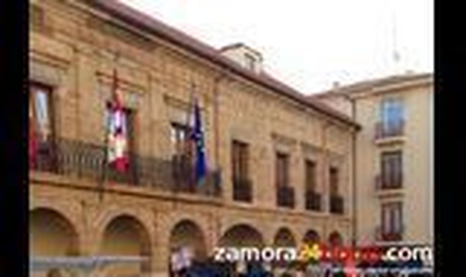 Finaliza la obra de rehabilitación de canalizaciones de saneamiento de la Plaza Mayor de Benavente