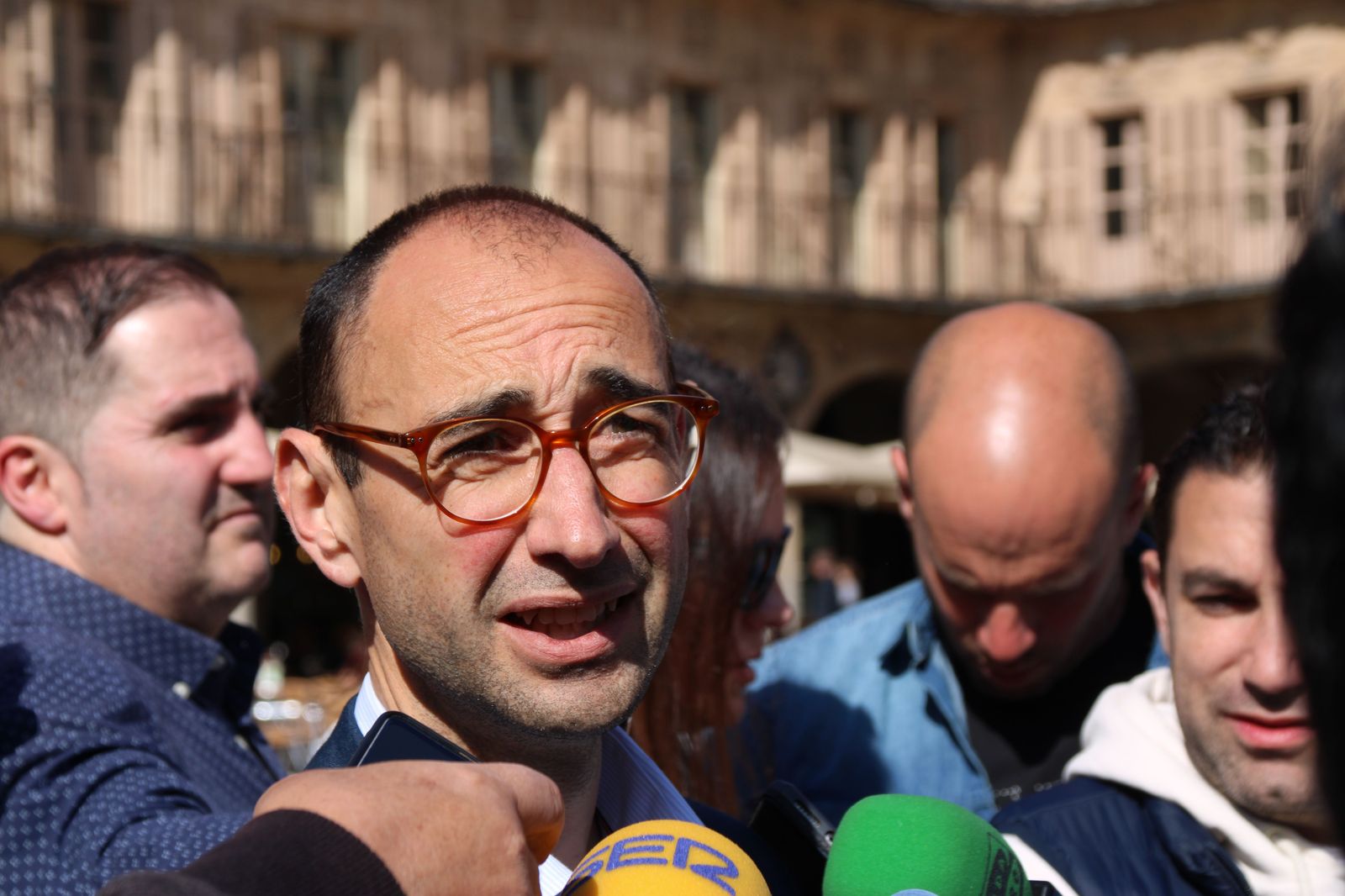 luis-tudanca-david-serrada-y-jose-luis-mateos-mantienen-un-encuentro-c-43