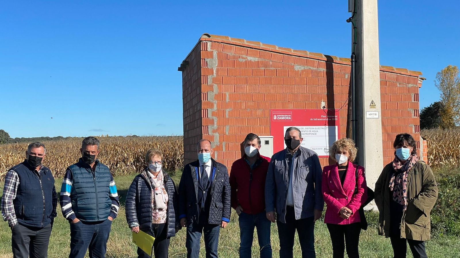 Nuevo sistema eléctrico de abastecimiento de agua en Maire de Castroponce