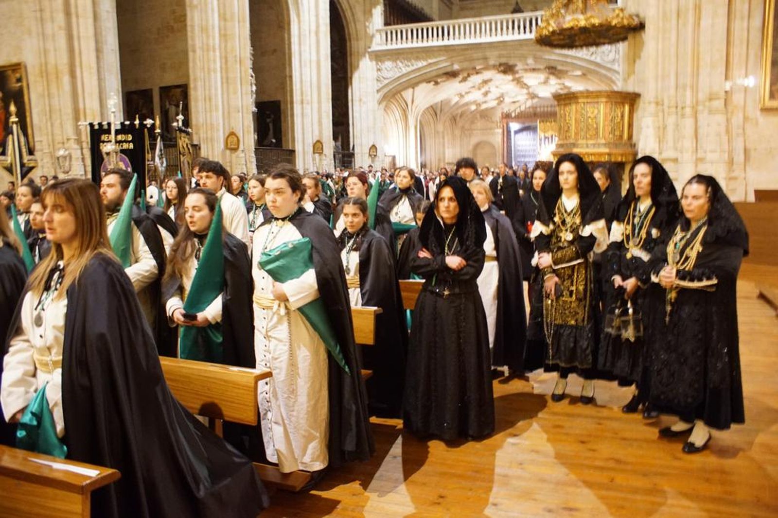 suspendida-por-la-lluvia-la-procesion-de-la-hermandad-dominicana-1