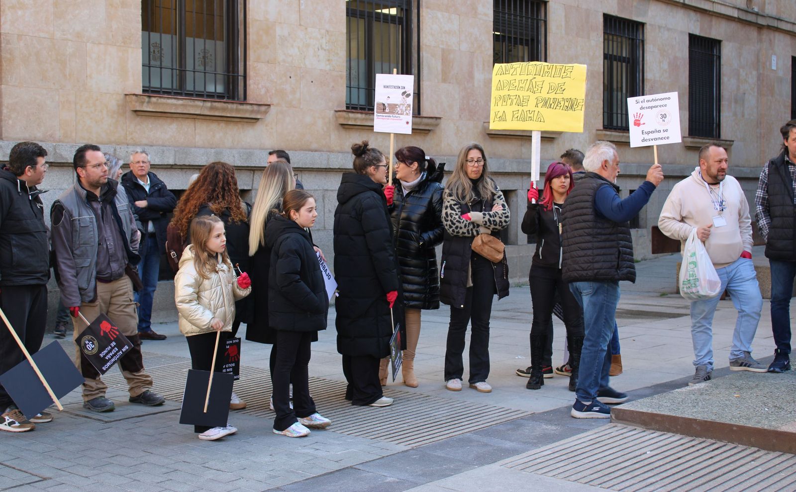 Protesta autonomos en Salamanca (3).JPG