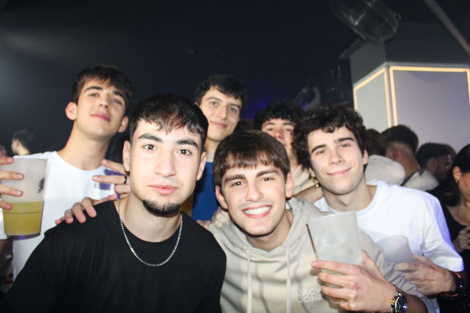 Salamanca de noche, sábado 6 de diciembre