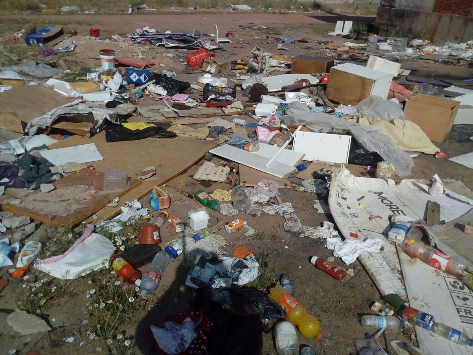 vertedero-en-vistahermosa-4