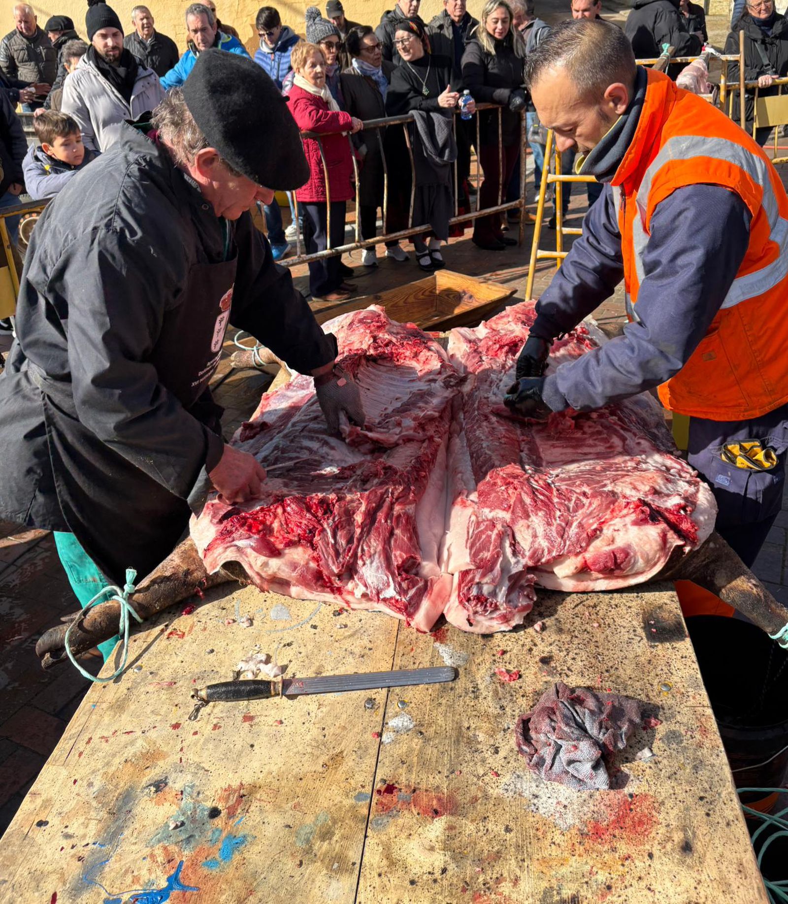 Doñinos revive las labores más artesanales de la provincia con la XVIII fiesta de la matanza