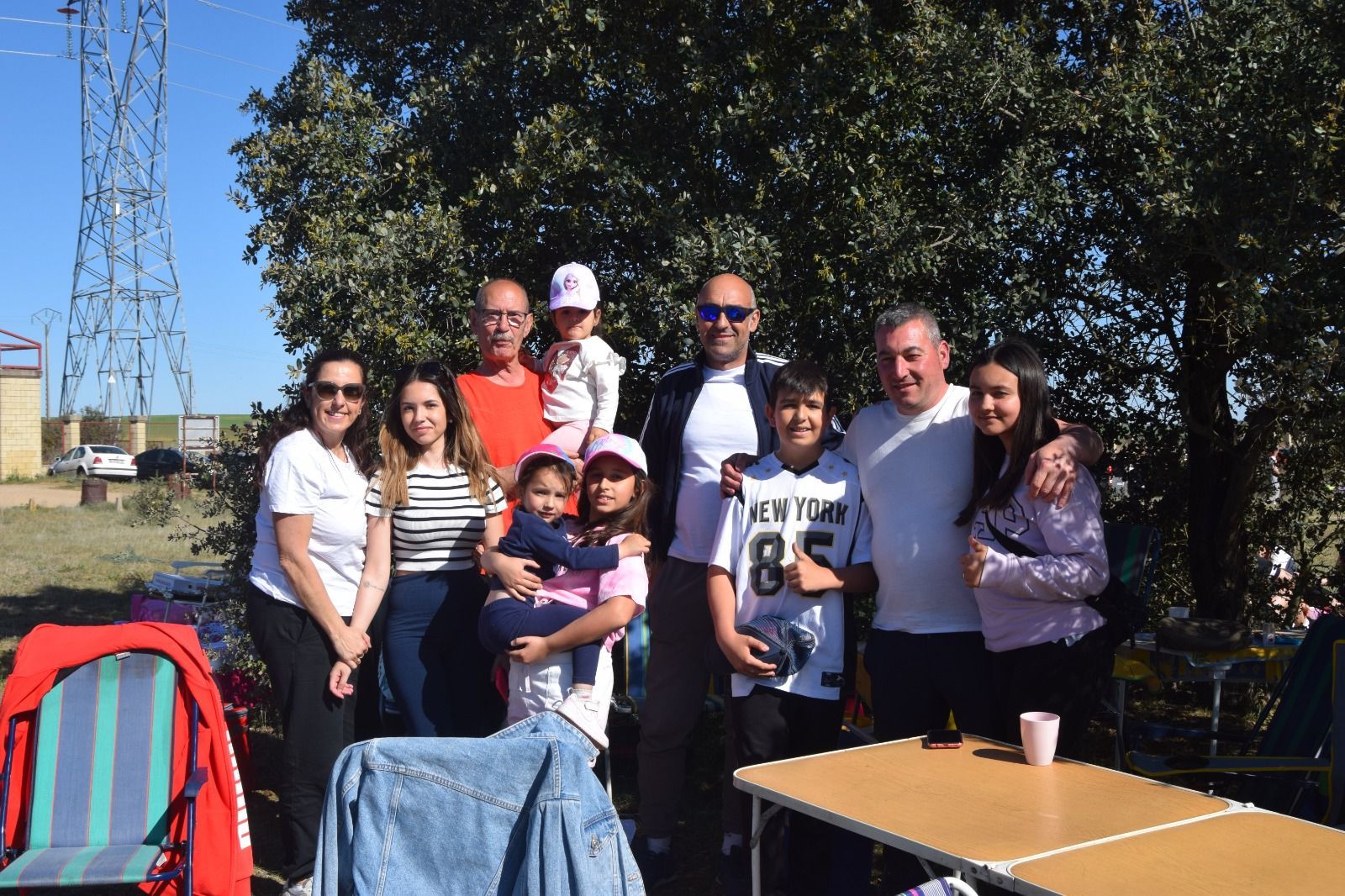 GALERÍA | Valcuevo se convierte en punto de reunión para celebrar la tradición del Lunes de Aguas