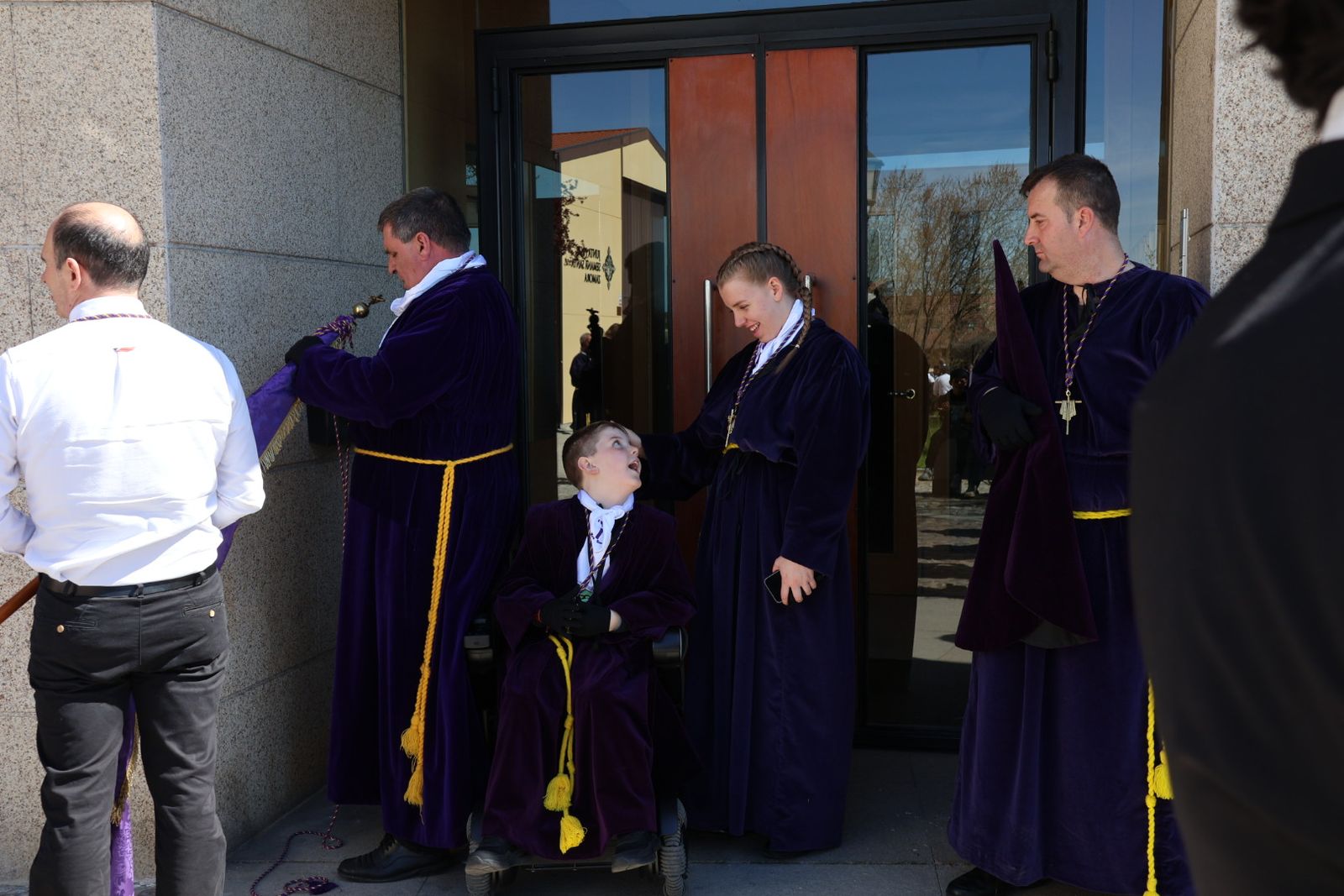GALERÍA | Revive en imágenes la procesión de la Vera Cruz