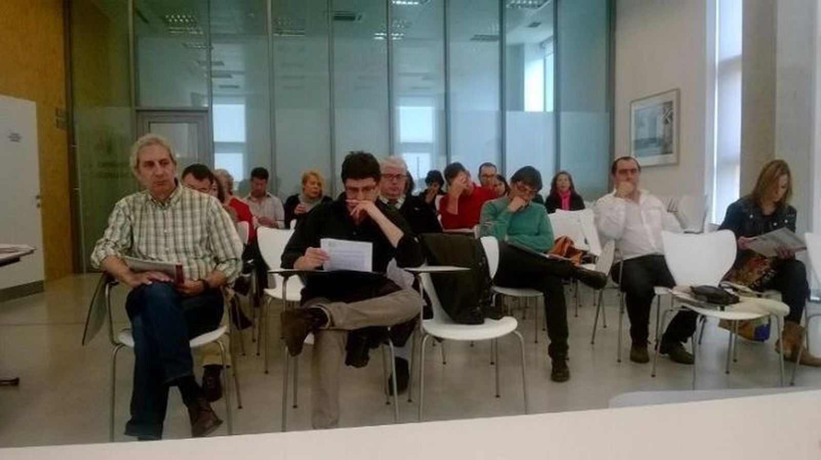 Reclaman una oferta de empleo público para profesores de 1.500 plazas