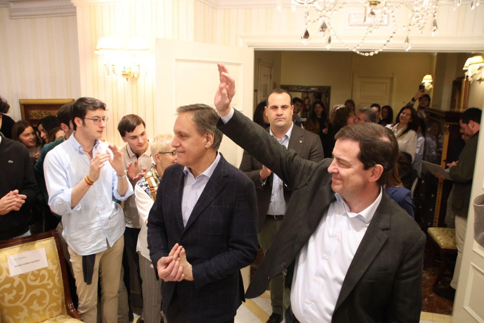 Mañueco junto a Carbayo prearranque campaña