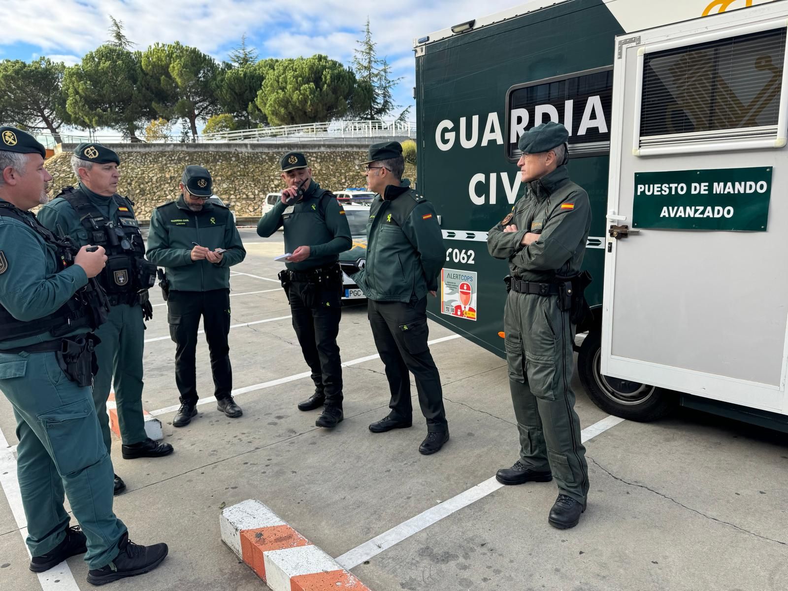 Puesto de mando avanzado de la Guardia Cibil de Salamanca operando en un simulacro terrorista