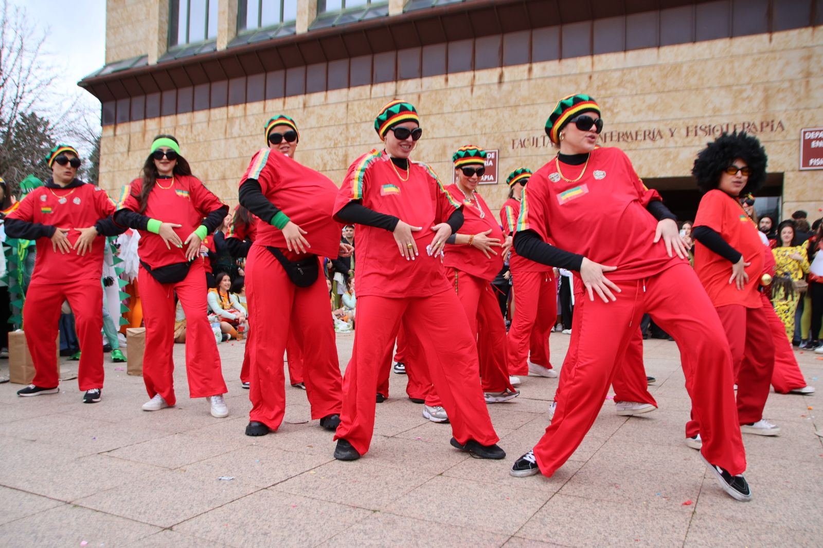 Charanga fiestas Enfermería y Fisioterapia USAL