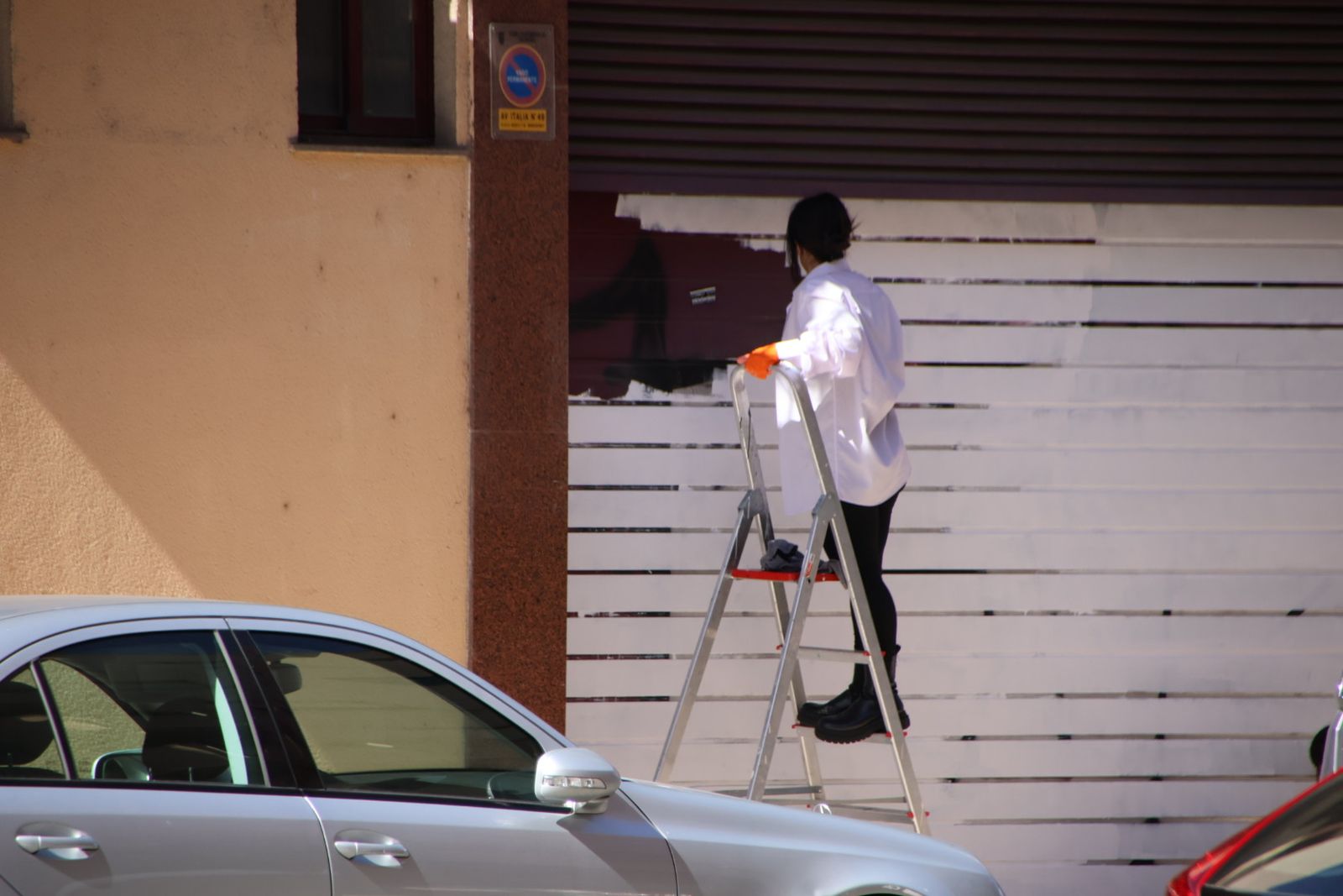 Los artistas de la Plaza del Oeste comienzan a pintar los murales