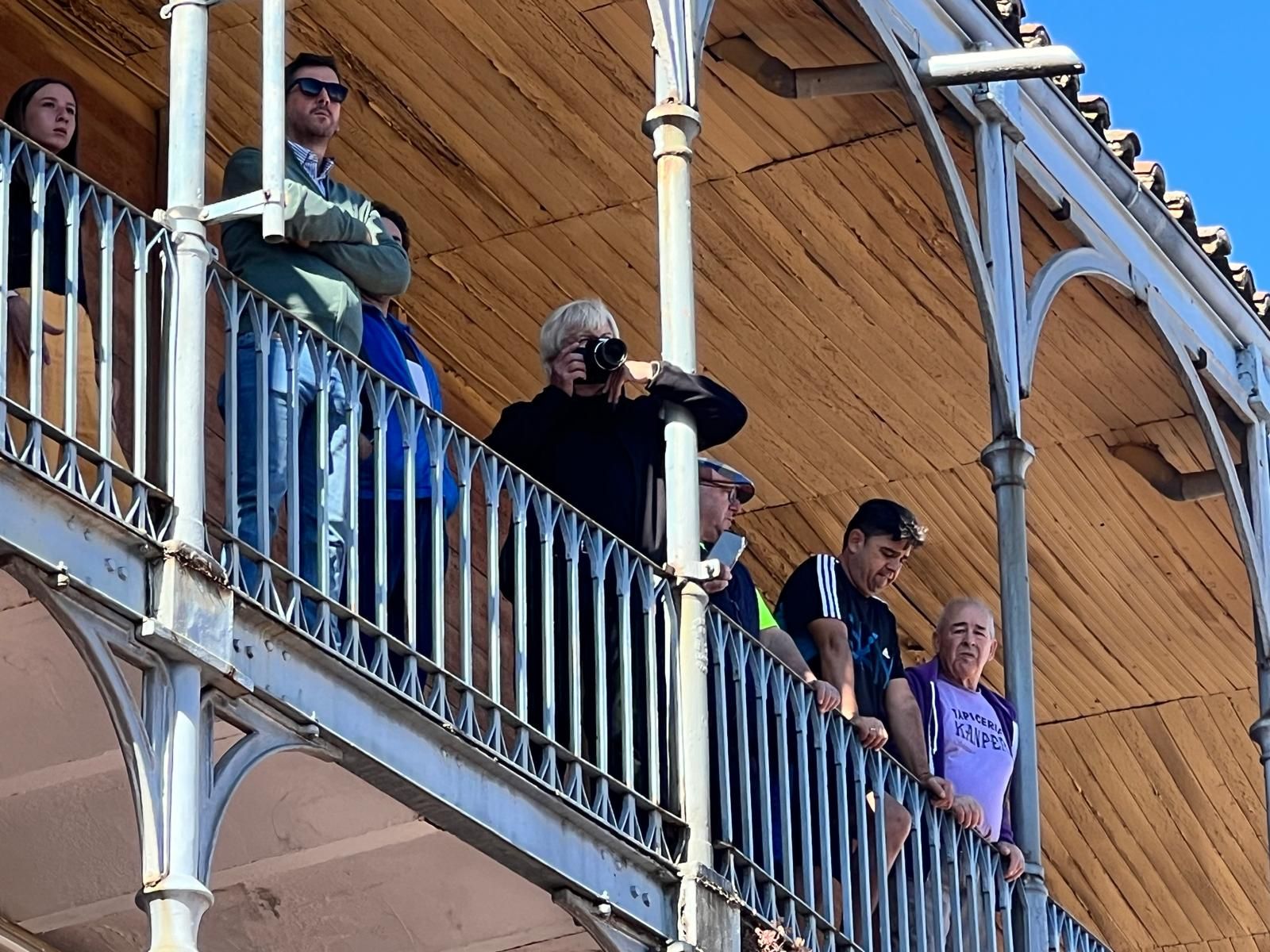 ambiente-durante-el-sorteo-de-los-toros-del-vellosino-en-la-glorieta-domingo-15-de-septiembre-de-2024-fotos-s24h-20