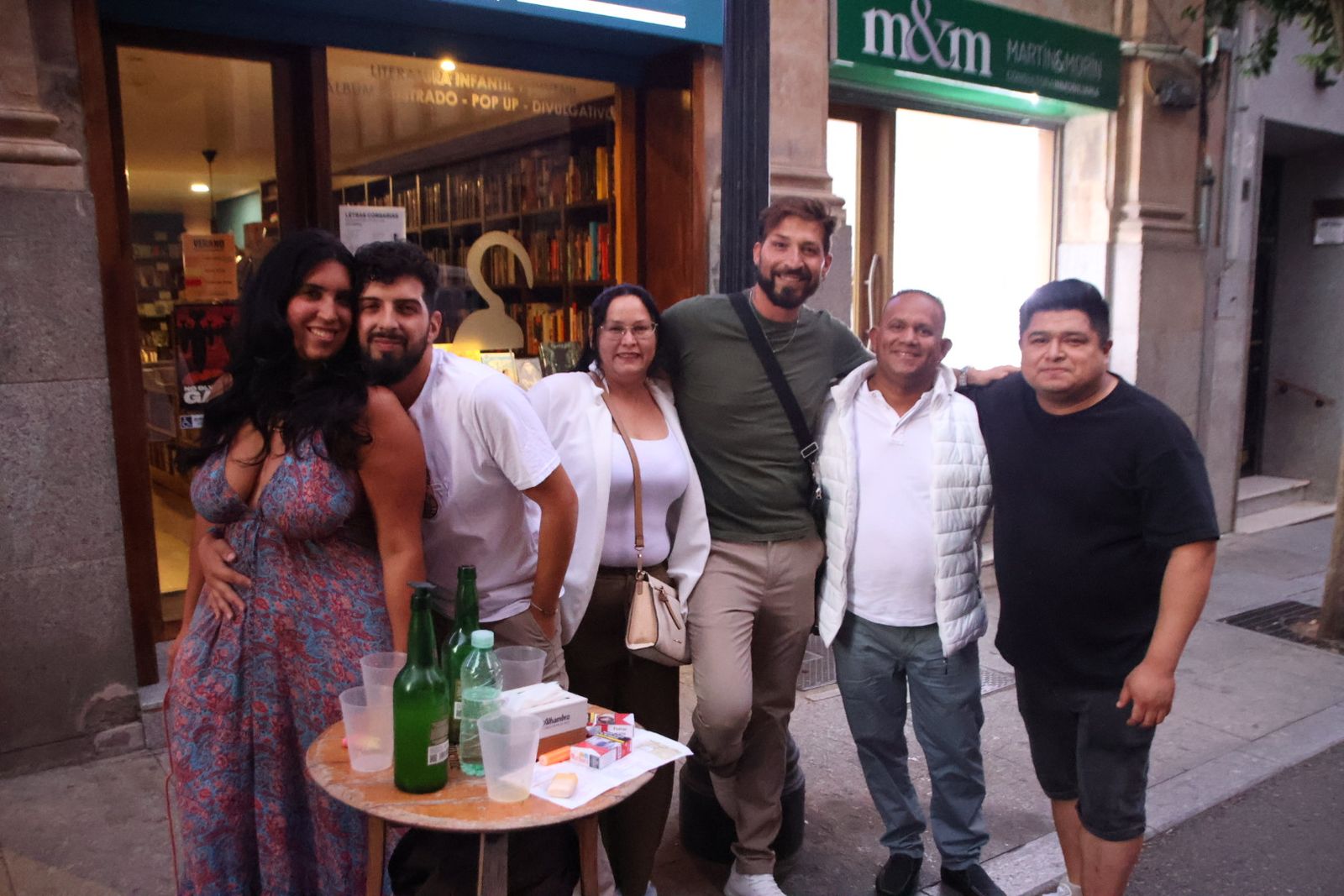 Ambiente de las casetas el  jueves por la tarde noche