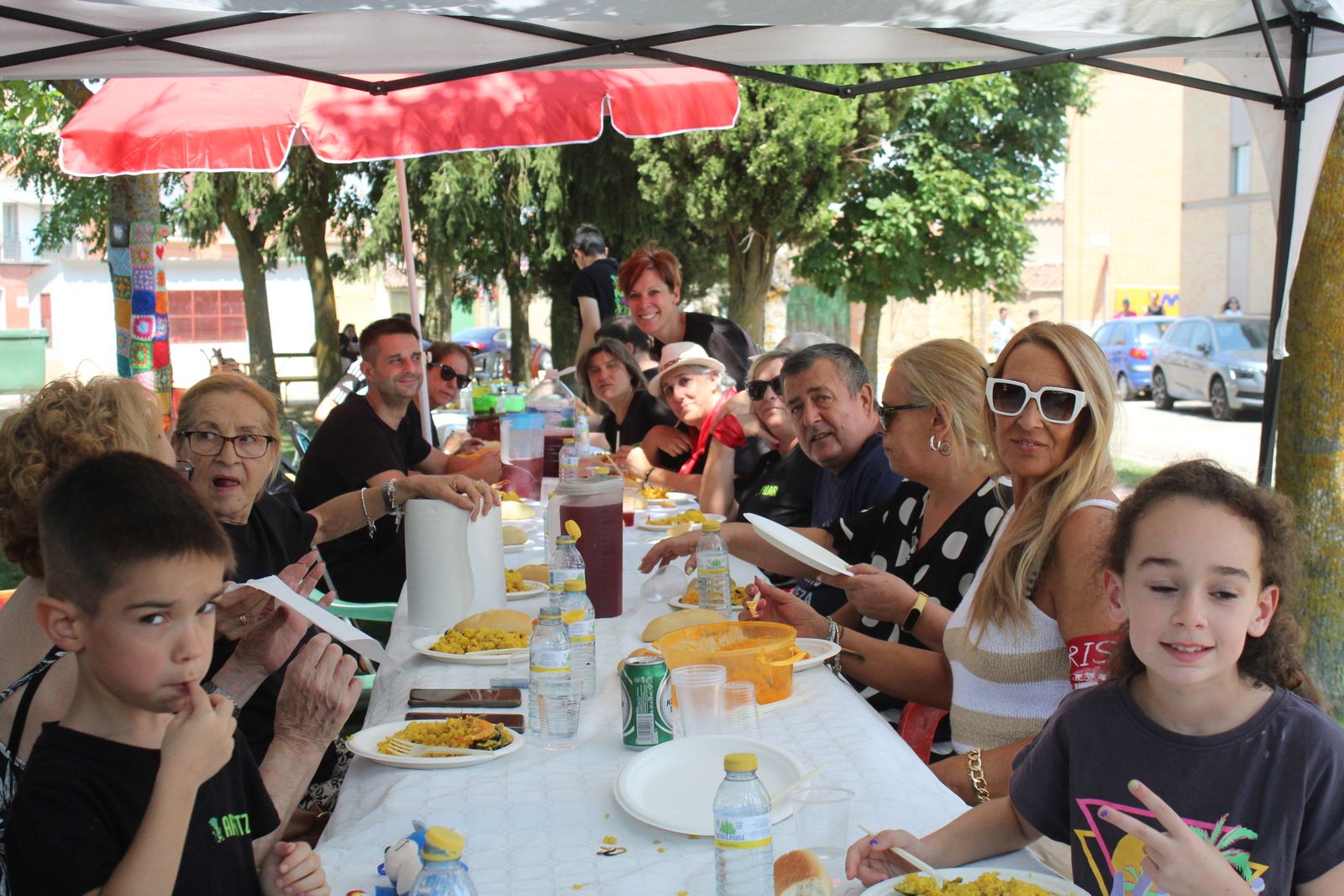 Moriscos. Degustación de la típica paella