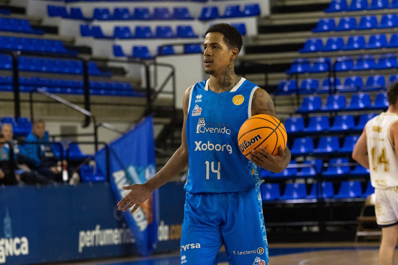 Perfumerías Avenida – Reino de León