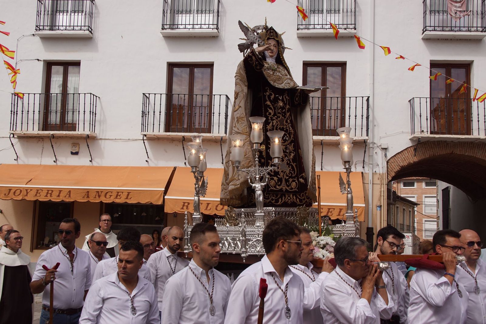 Alba, salida de clausura de Santa Teresa, fiestas Transverberación 2025 (23).jpeg