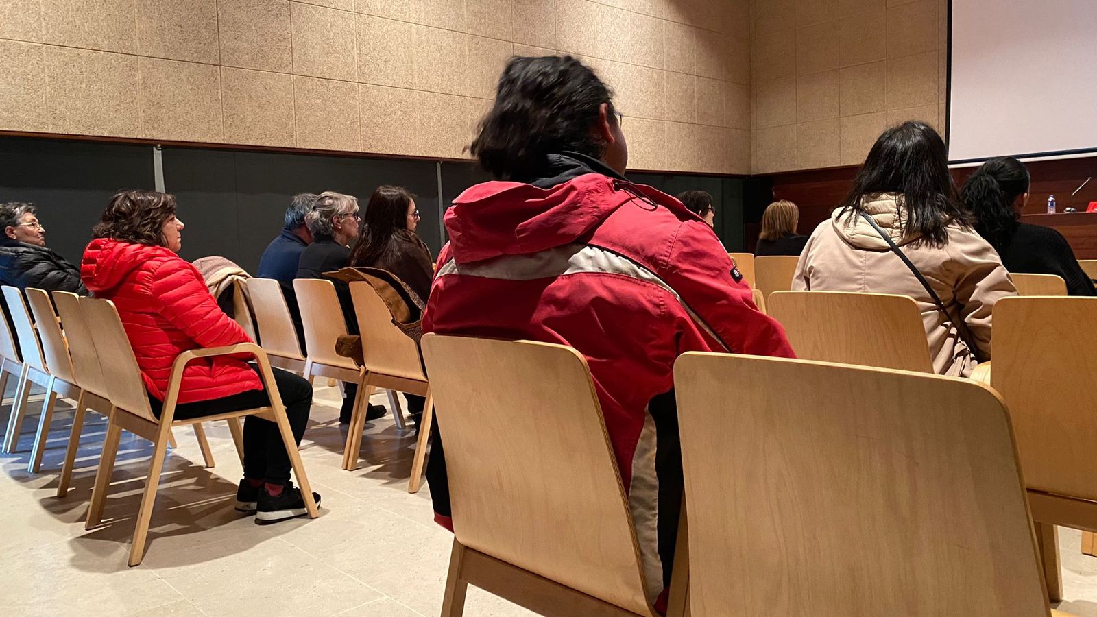 conferencia-sobre-la-importancia-del-cordero-en-las-religiones-9