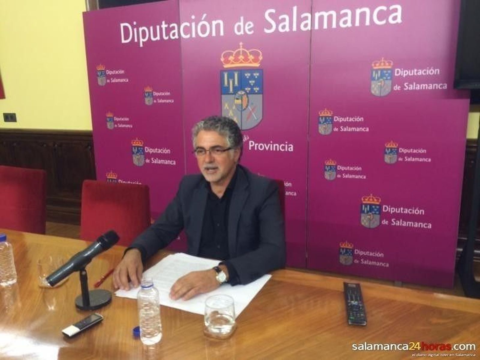 Los socialistas denuncian irregularidades en las obras de la residencia asistida