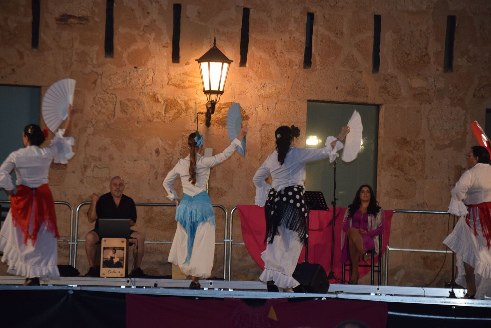 Arte rociero a los pies de la Catedral