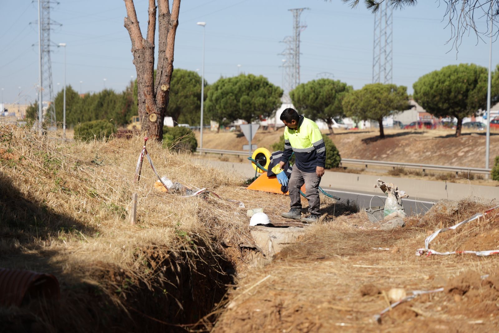 Reinicio de las obras de la pasarela peatonal en Carbajosa de la Sagrada