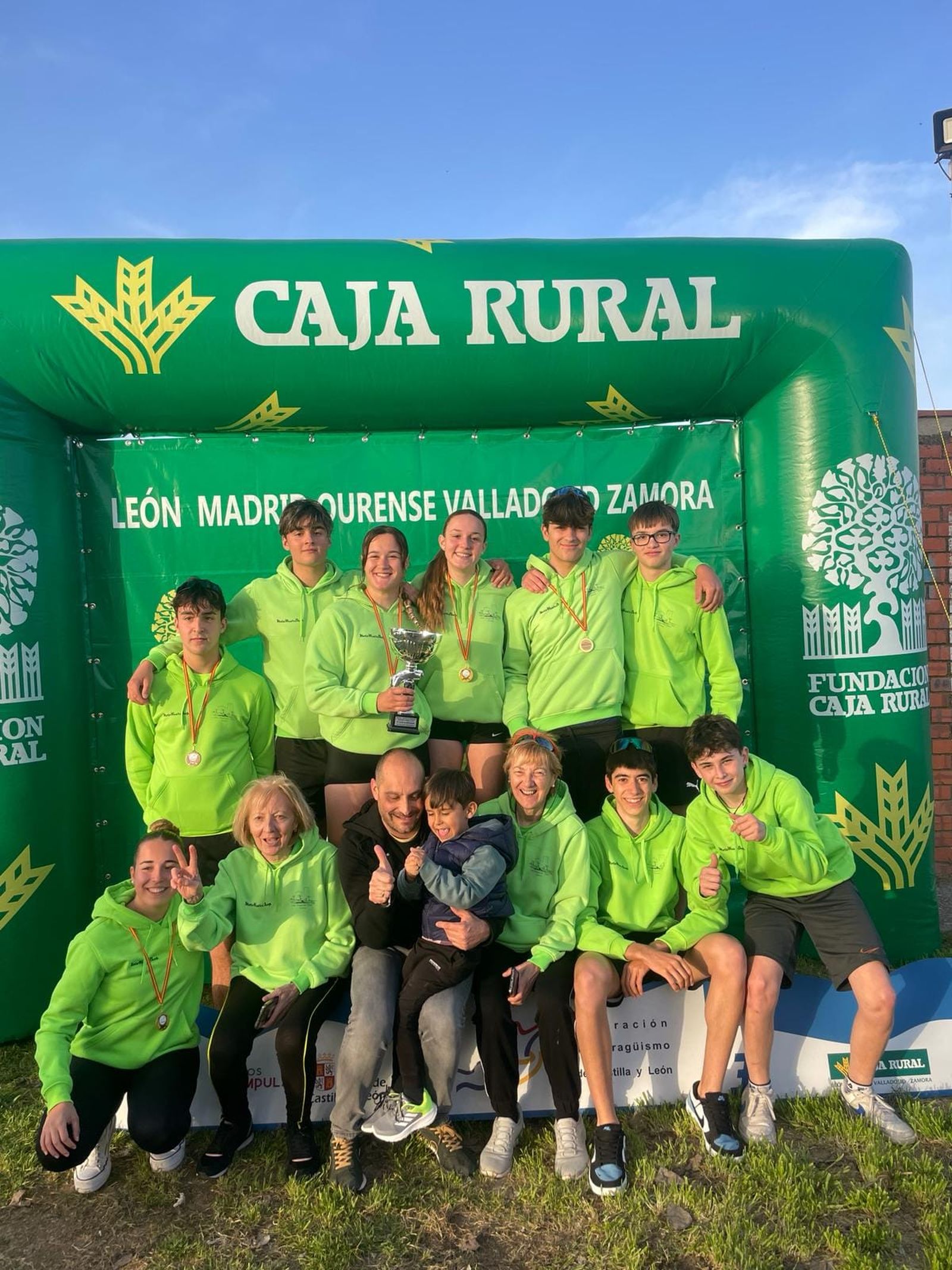 Integrantes del Piragüismo Duero en el Campeonato de Castilla y León de Jóvenes Promesas.