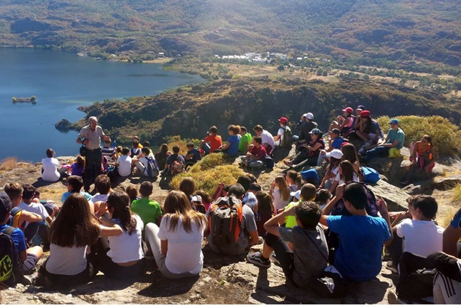 Alumnos milagrosa ruta senderismo