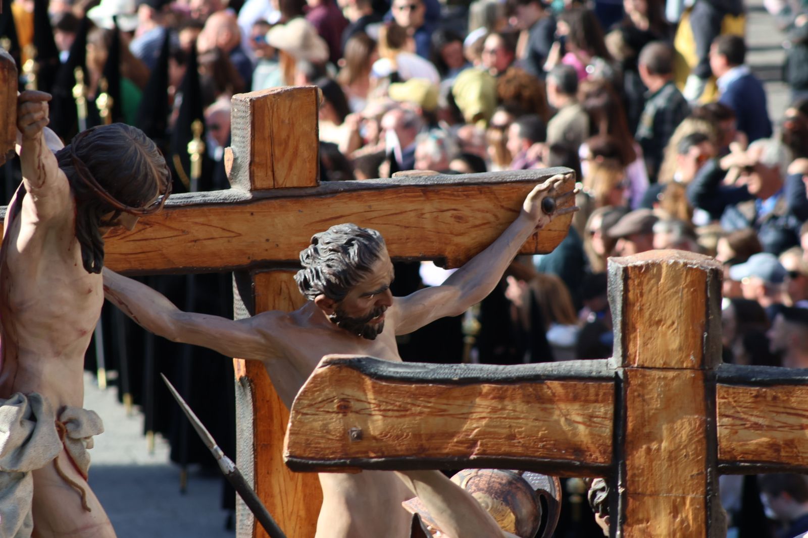 GALERÍA | Revive en imágenes la procesión del Santo Entierro