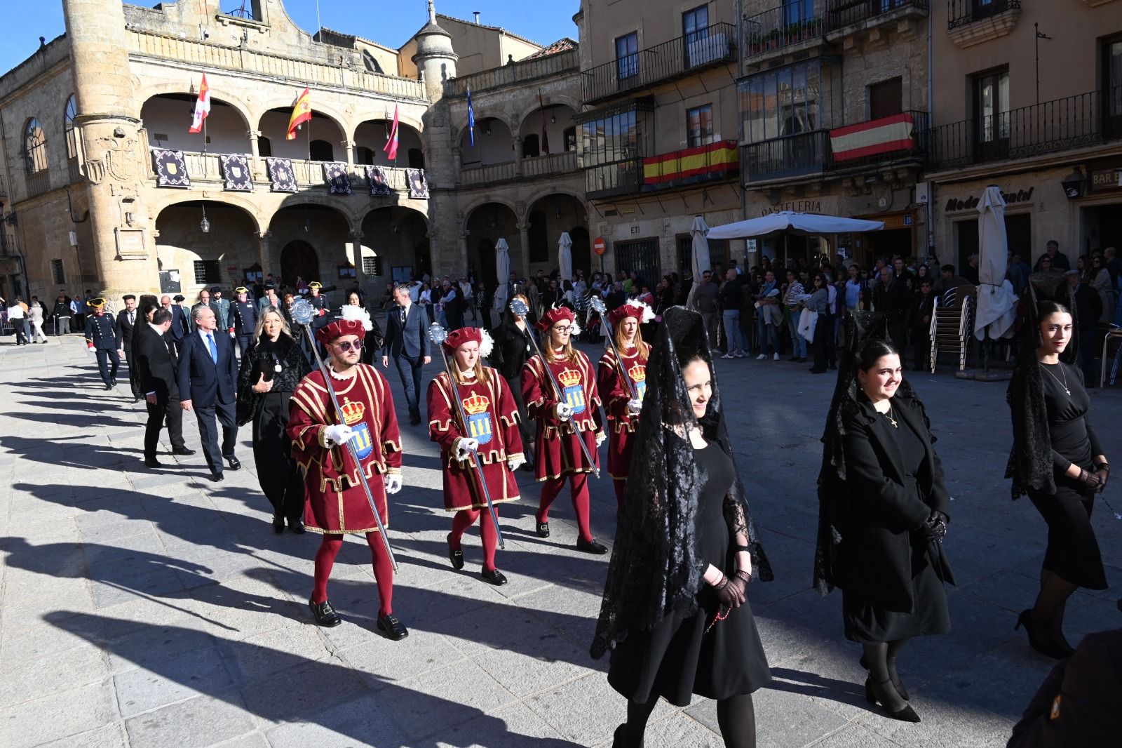 El Santo Entierro vuelve a unir en un acto de fe a las siete cofradías de Ciudad Rodrigo
