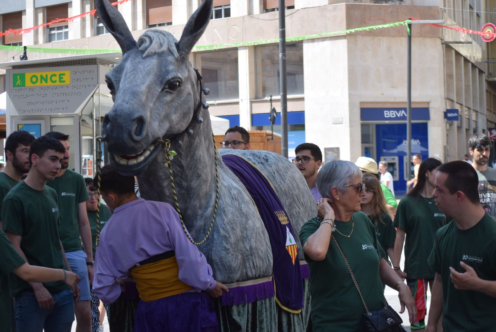 Desfile del Bestiario San Pedro 2025