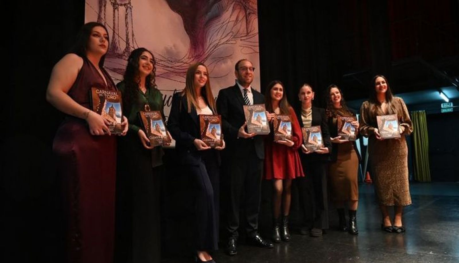 Arranca el Carnaval Cultural del Toro 2025 con la proclamación de su Corte de Honor