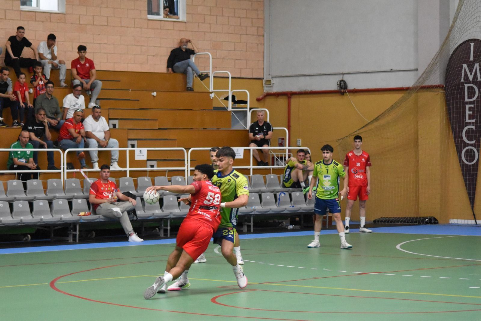 whatsapp-image-2025-05-16-at-20-20-50-2