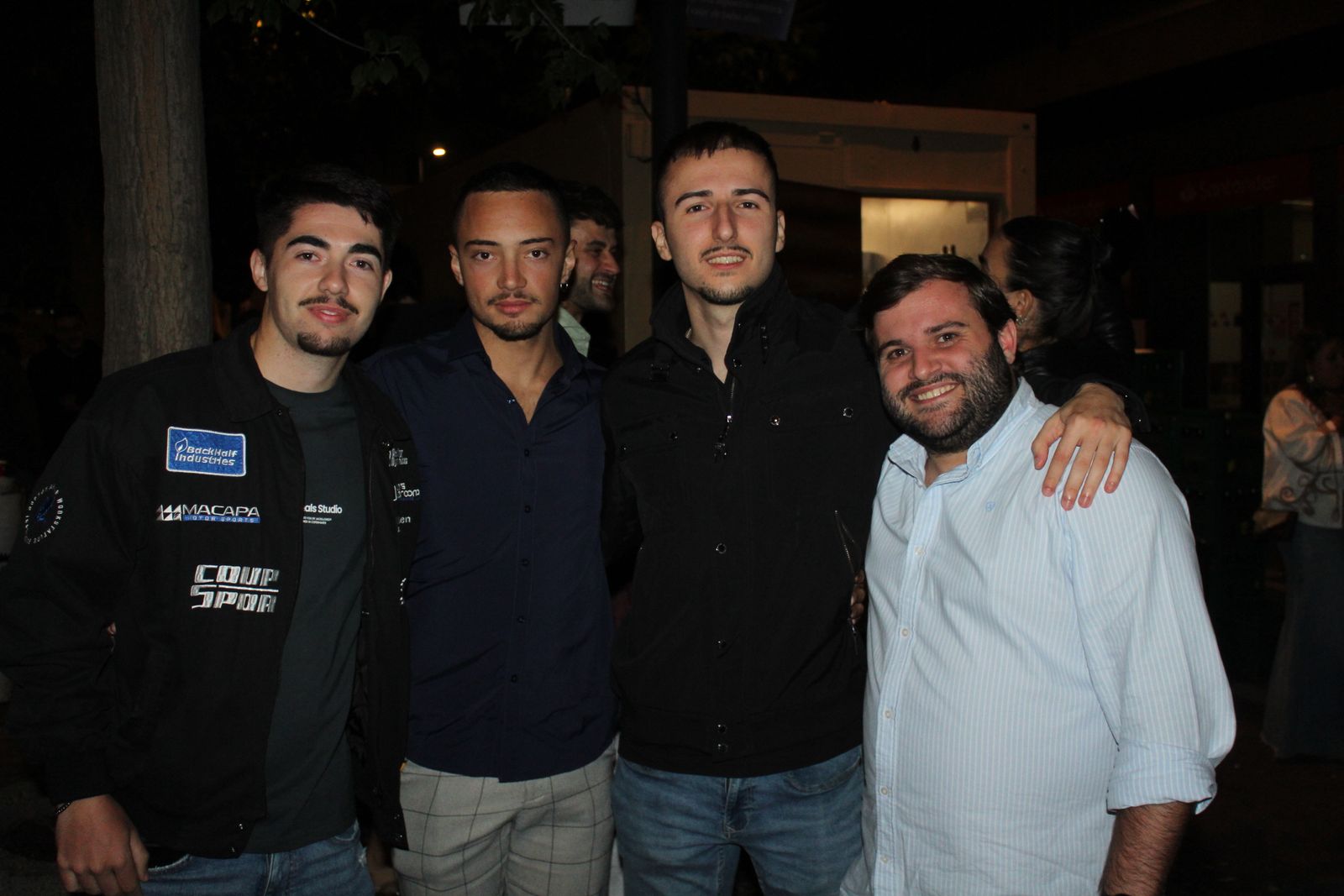 Ambiente en la Feria de Día en la tarde de este jueves