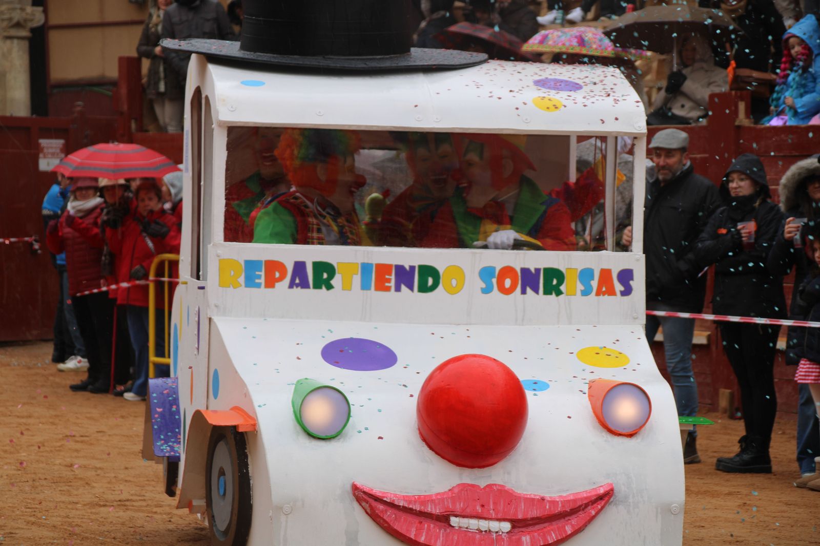 desfile-disfraz-callejero-sabado-carnaval-ciudad-rodrigo-2025-22