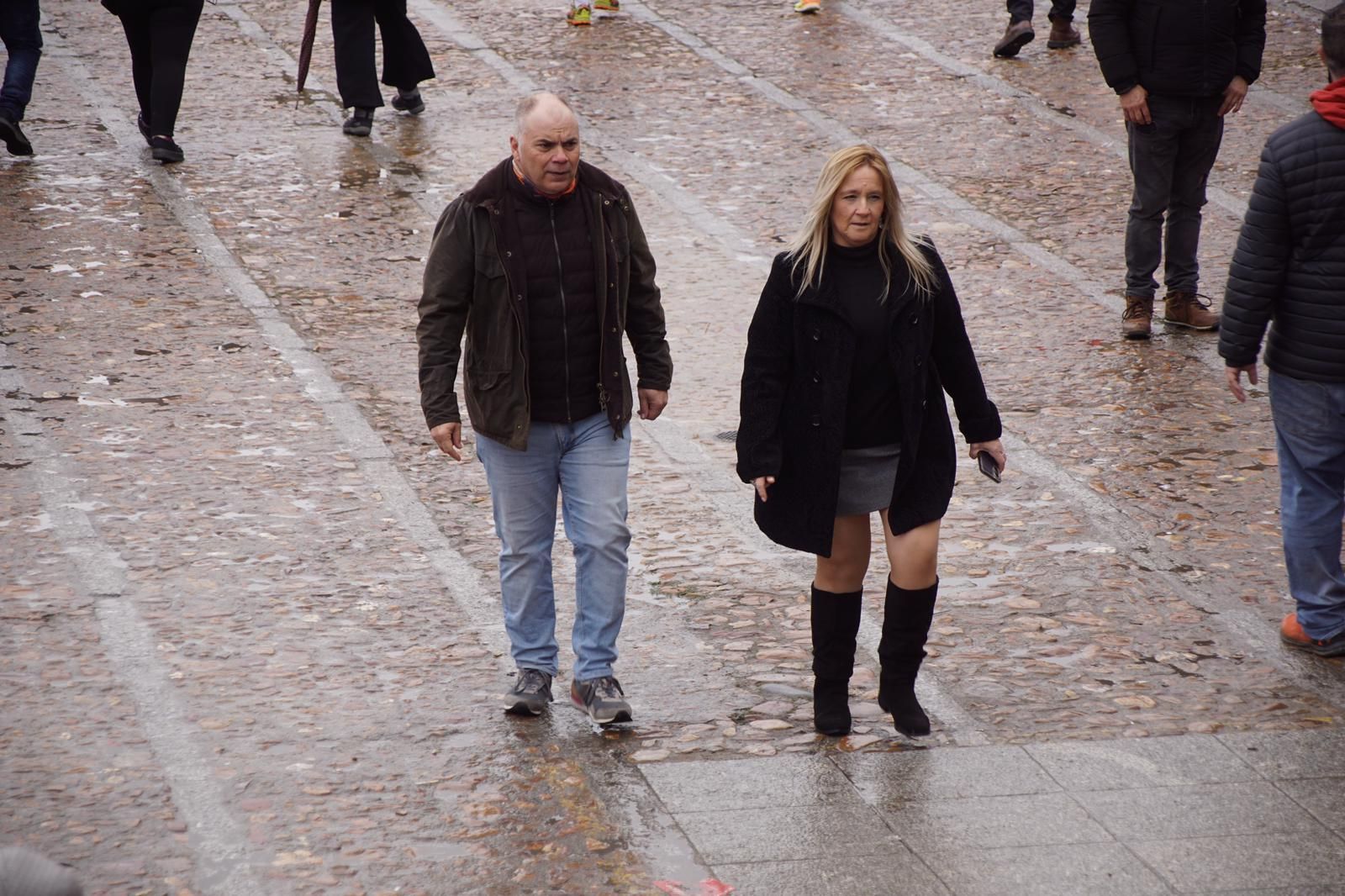 ambiente-encierro-urbano-lunes-de-carnaval-en-ciudad-rodrigo-12-de-febrero-de-2024-fotos-s24h-45