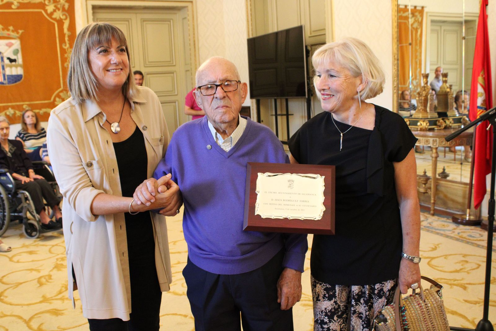 homenaje-a-personas-centenarias-de-salamanca-35