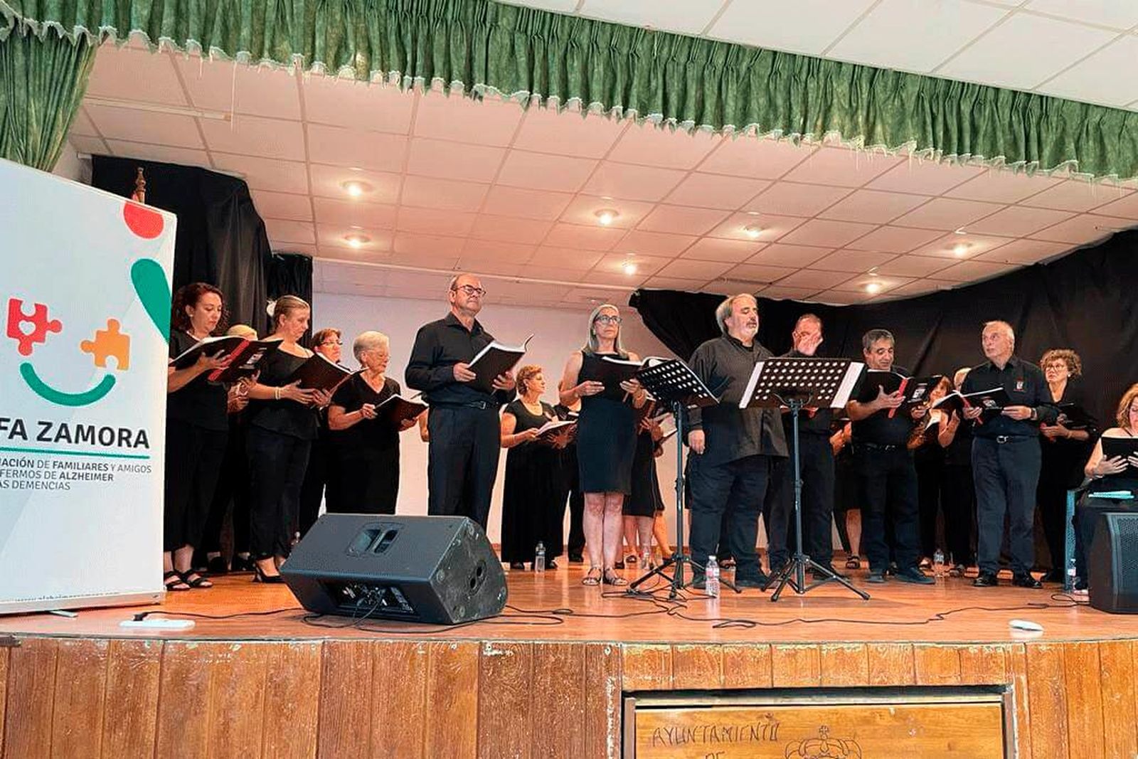 Concierto en beneficio de AFA Zamora de la Coral Ciudad de Zamora en Bóveda de Toro.