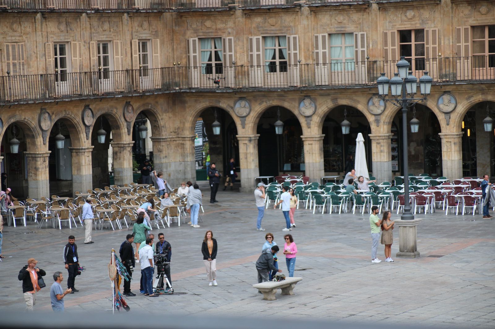 grabacion-de-una-persecucion-en-la-plaza-mayor-de-salamanca-dentro-de-una-produccion-de-bollywood-19
