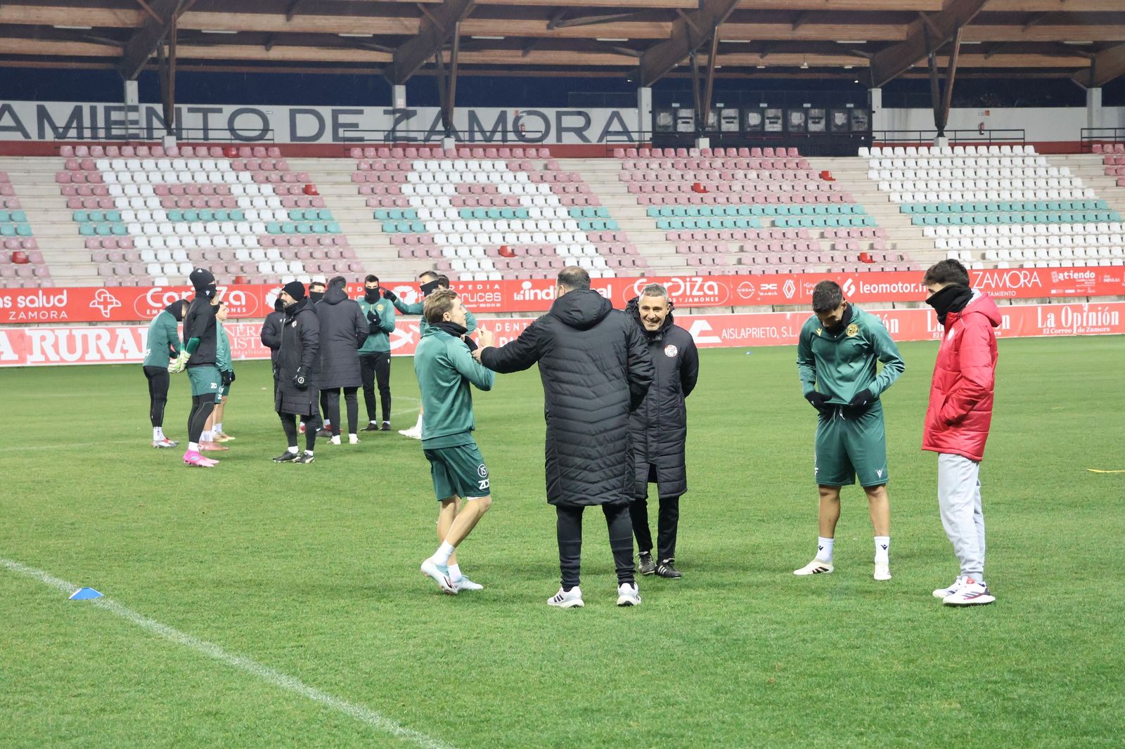 Entrenamiento del Zamora CF a puertas abiertas